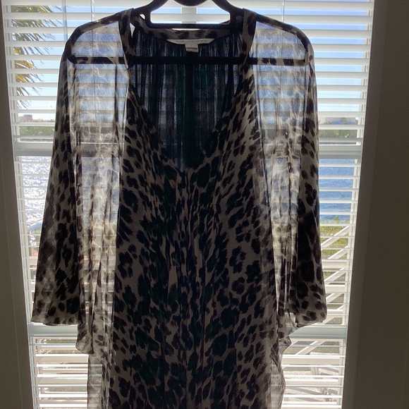 Diane von Furstenberg Fleurette Leopard Silk Chiffon Batwing Sleeve Mini Dress - Picture 9 of 13